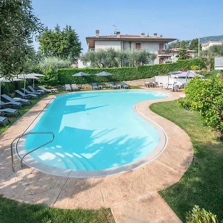 Hotel Alessandra 2*
