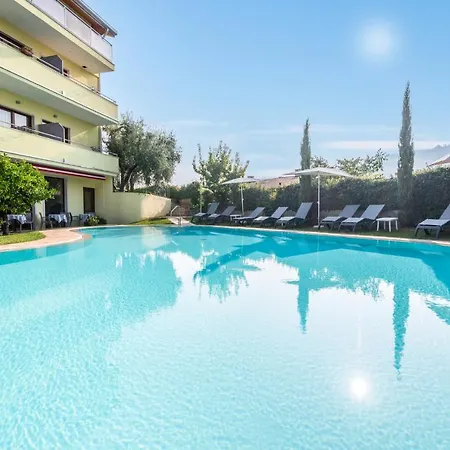 Alessandra Hotel Garda (Verona)