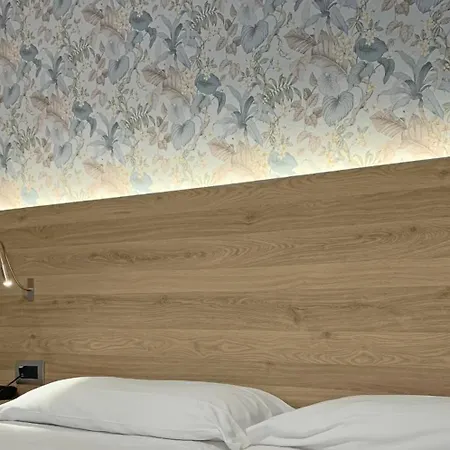 Alessandra Hotel 2*