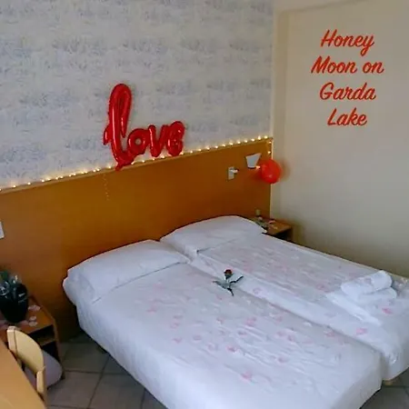 Alessandra Hotel Garda (Verona)